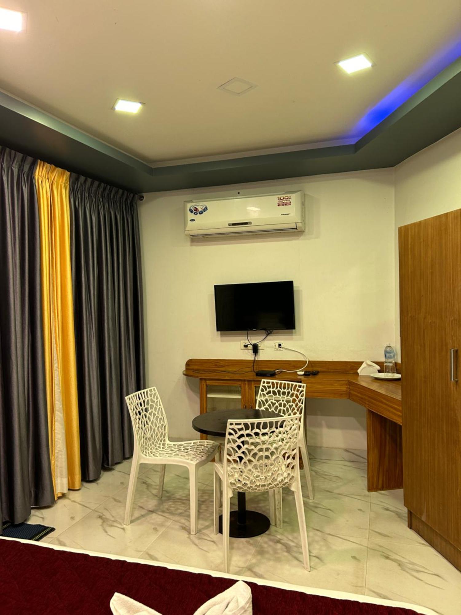 G Hotel Kottakuppam Extérieur photo